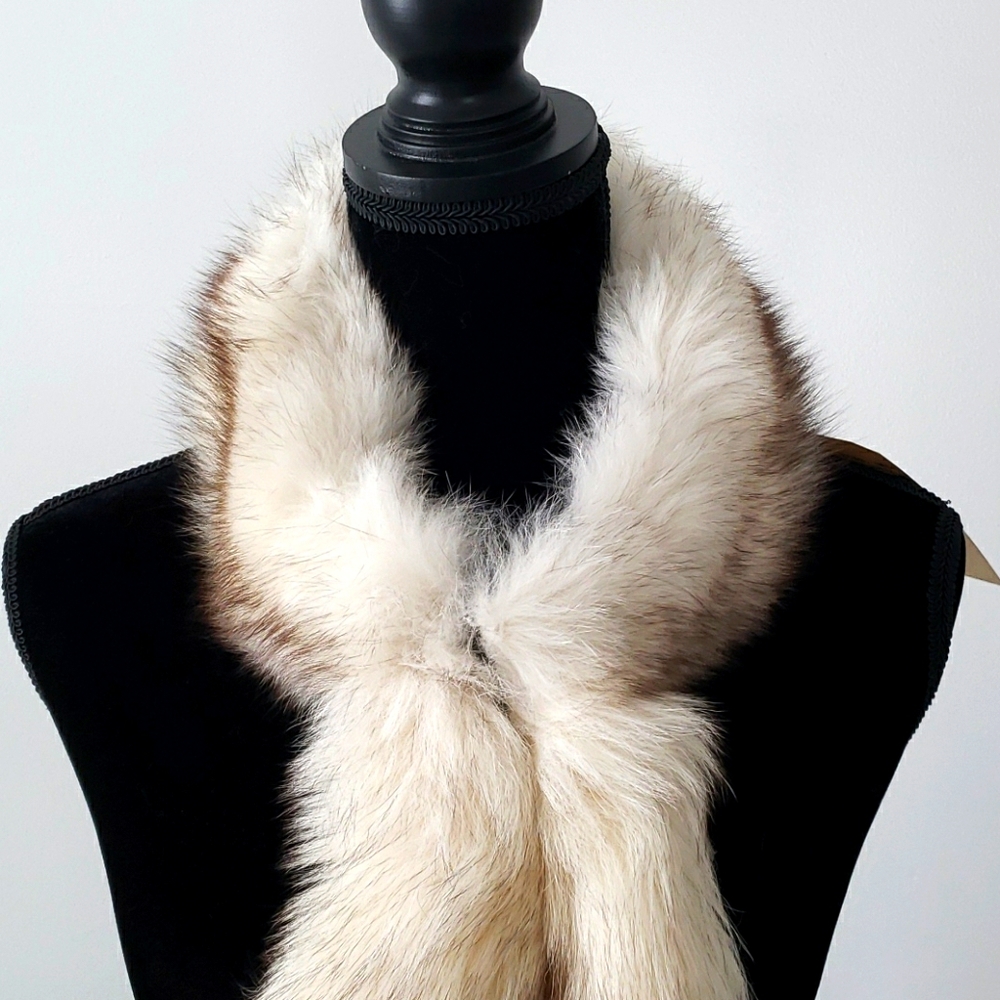 Genuine Blue Fox Headband And Collar